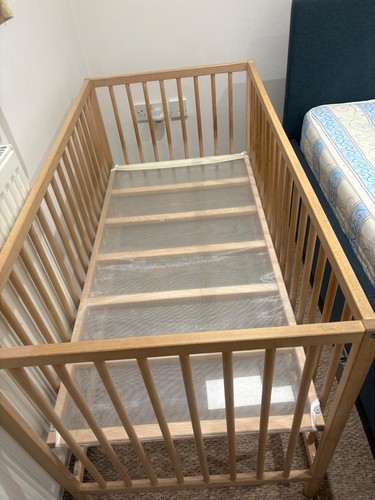 Handmade wooden cotbed - handmade,